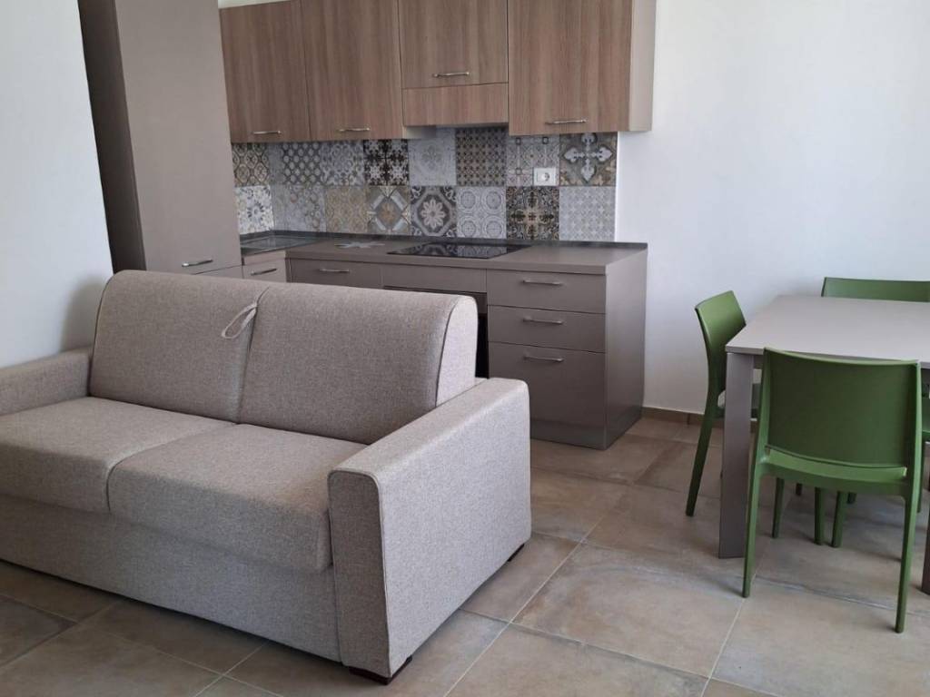 appartamento in affitto a Carrara in zona Marina di Carrara