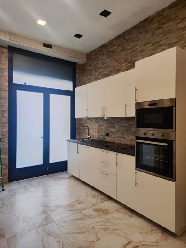 appartamento in affitto a Carrara in zona Centro Città