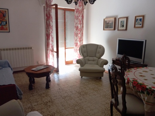 appartamento in affitto a Carrara in zona Centro Città