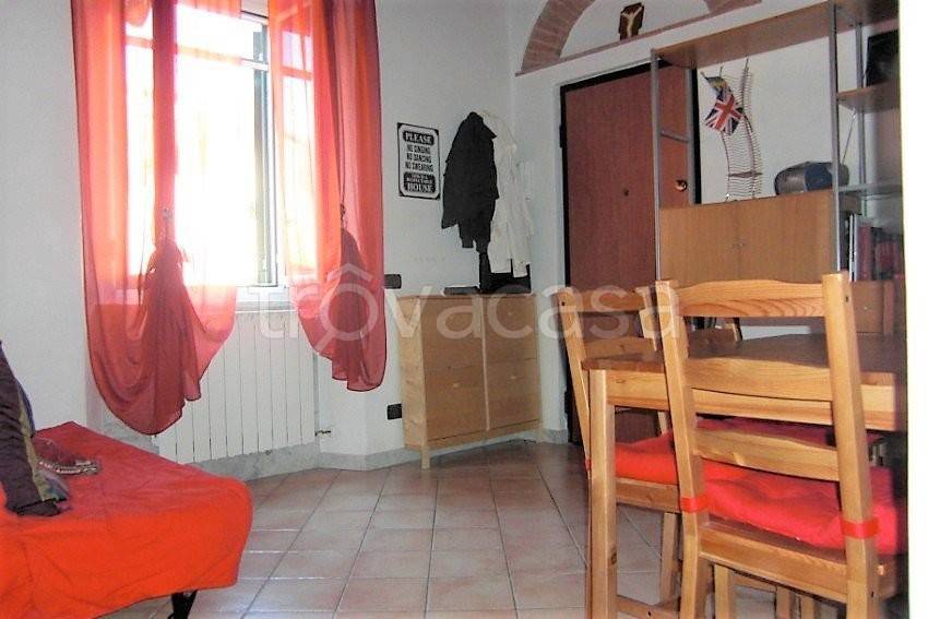 appartamento in affitto a Carrara in zona Centro Città