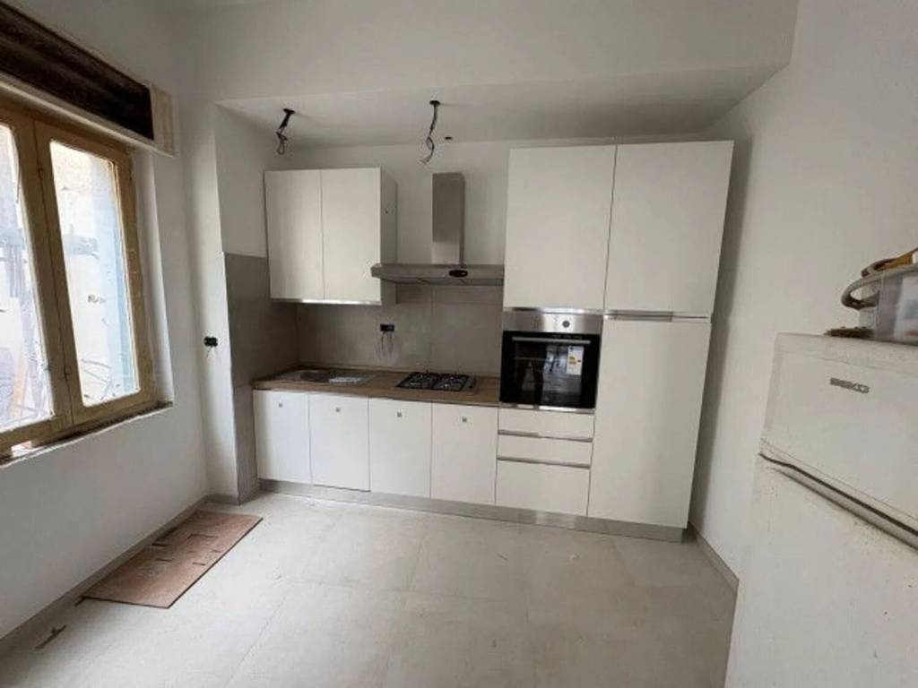 appartamento in affitto a Carrara in zona Marina di Carrara