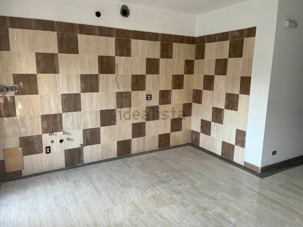 appartamento in affitto a Carrara in zona Marina di Carrara