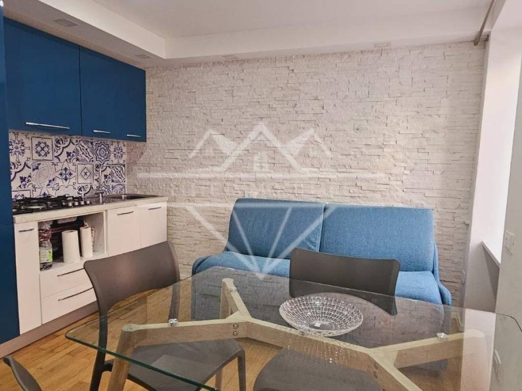 appartamento in affitto a Carrara in zona Avenza
