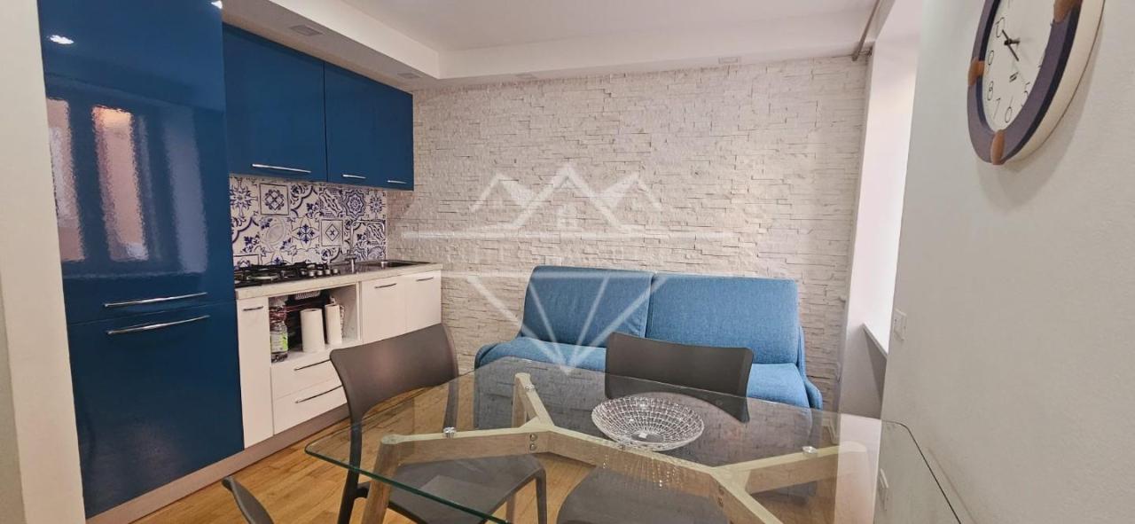 appartamento in affitto a Carrara in zona Avenza