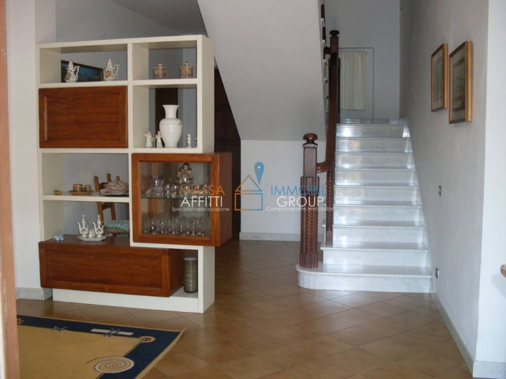 appartamento in affitto a Carrara in zona Marina di Carrara