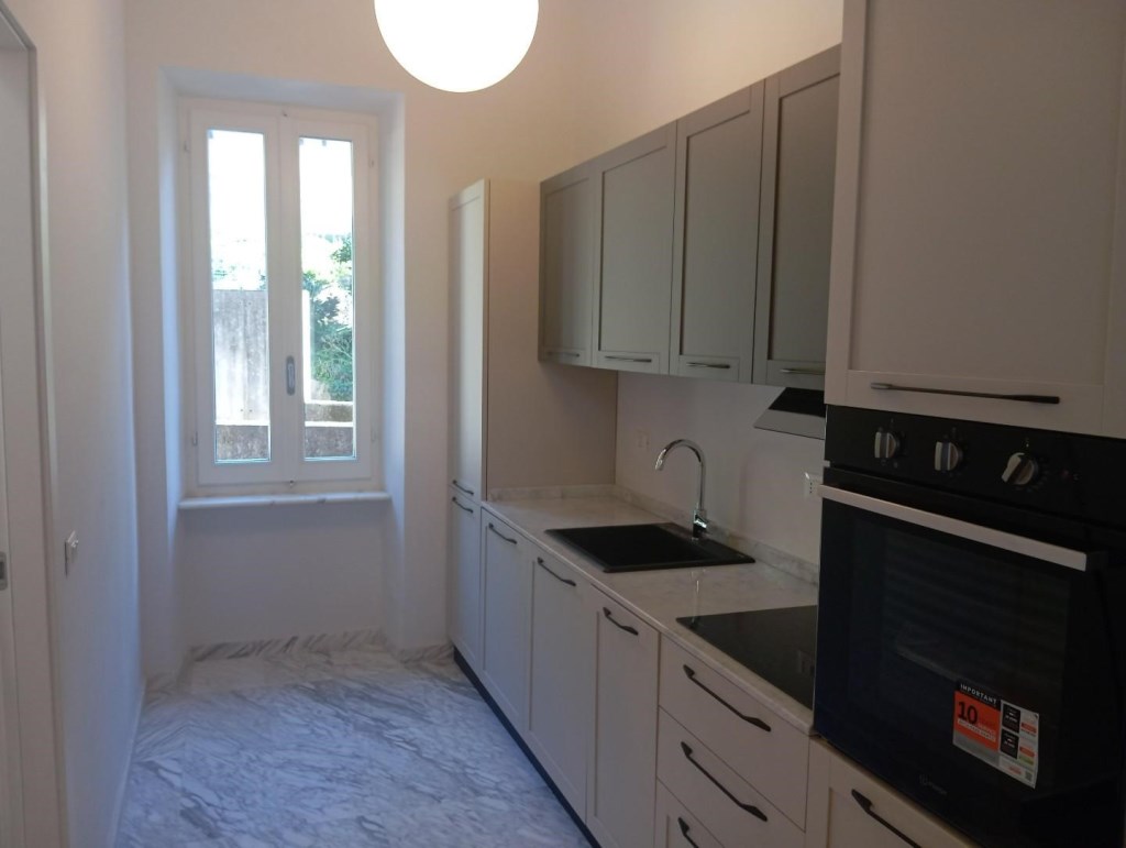 appartamento in affitto a Carrara
