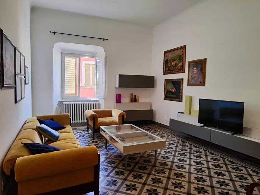 appartamento in affitto a Carrara in zona Centro Città