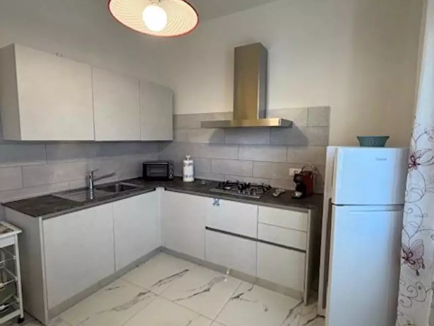 appartamento in affitto a Carrara in zona Marina di Carrara