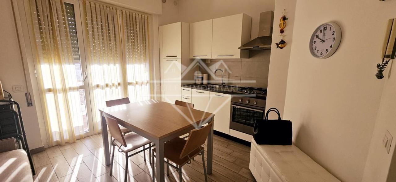 appartamento in affitto a Carrara in zona Marina di Carrara