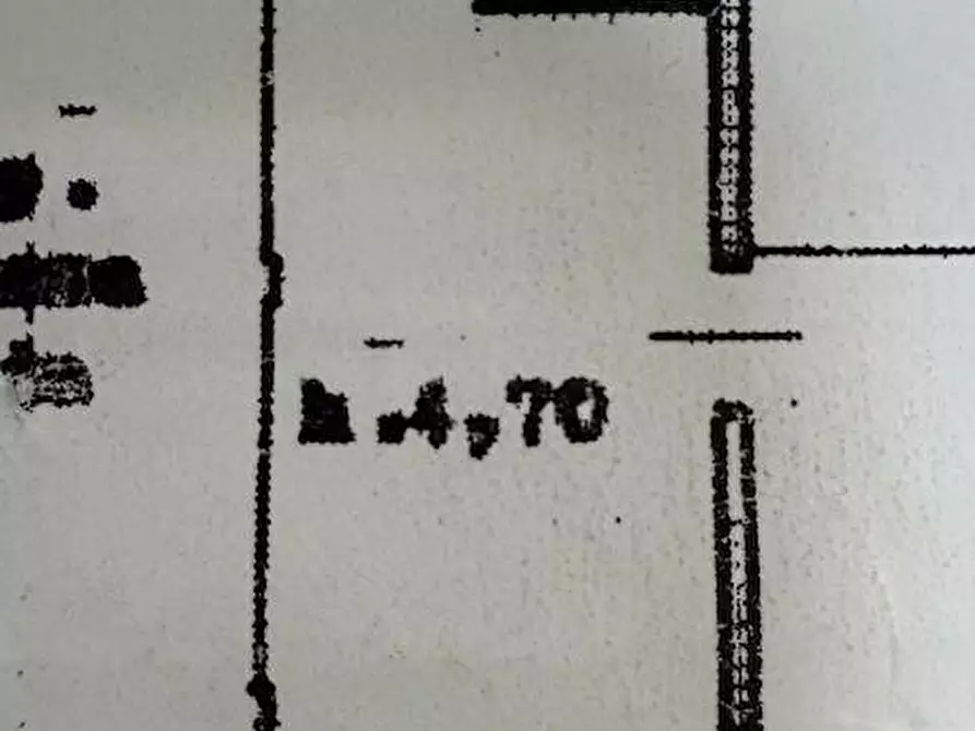 ufficio in affitto a Carrara in zona Avenza