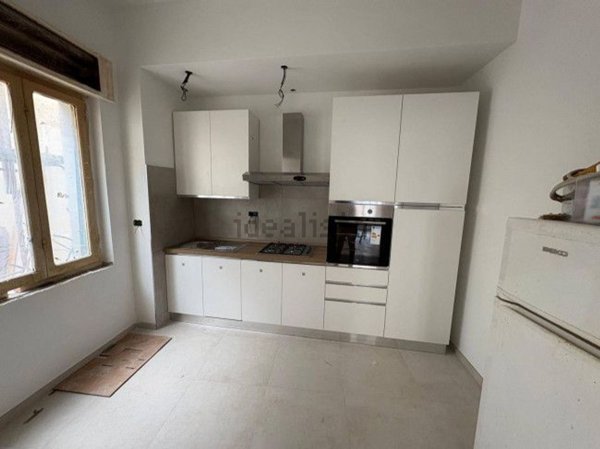 appartamento in affitto a Carrara in zona Centro Città