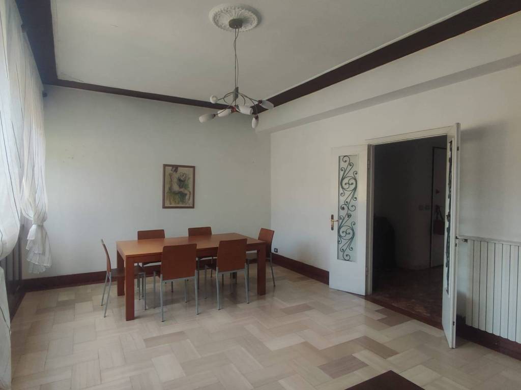 appartamento in affitto a Carrara in zona Sant'Antonio