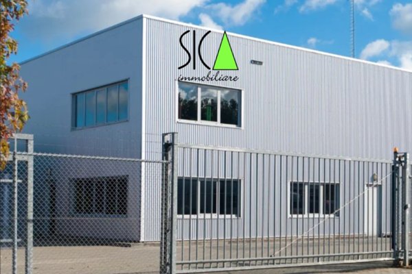 locale commerciale in affitto a Carrara