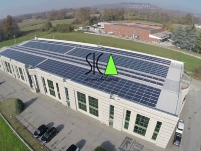 capannone in affitto a Carrara