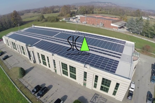 locale commerciale in affitto a Carrara