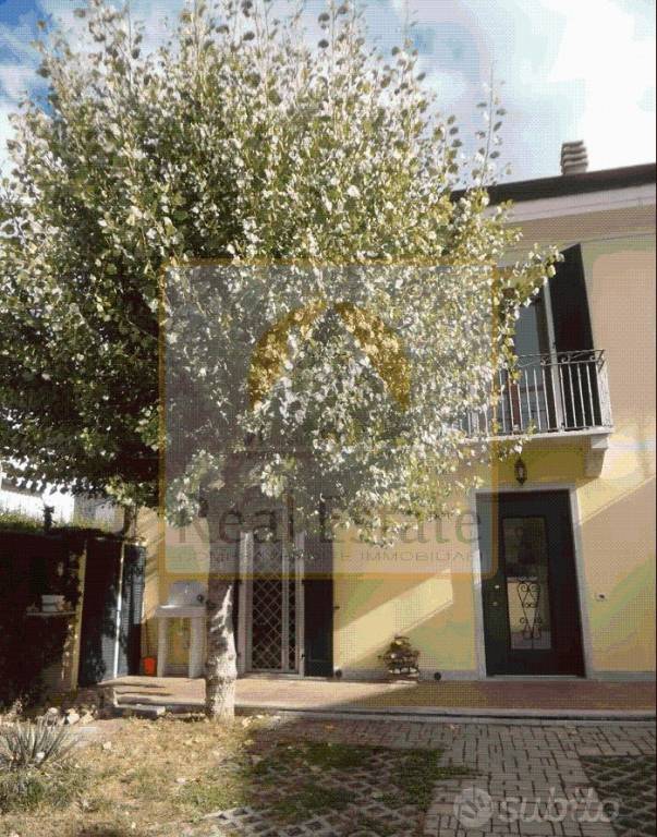 casa indipendente in affitto a Carrara