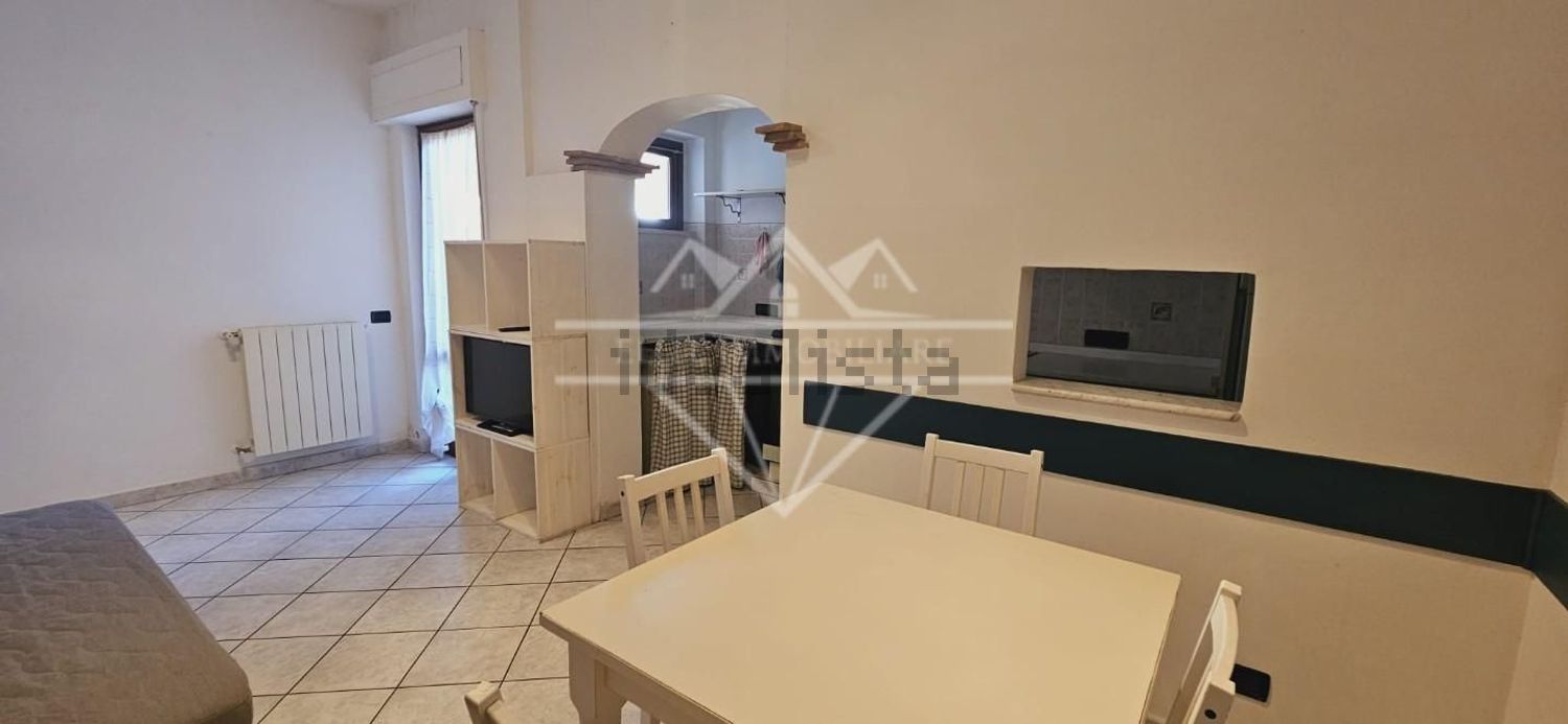 appartamento in affitto a Carrara in zona Marina di Carrara