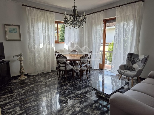 appartamento in affitto a Carrara in zona Marina di Carrara