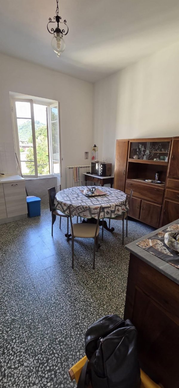 appartamento in affitto a Carrara in zona Centro Città