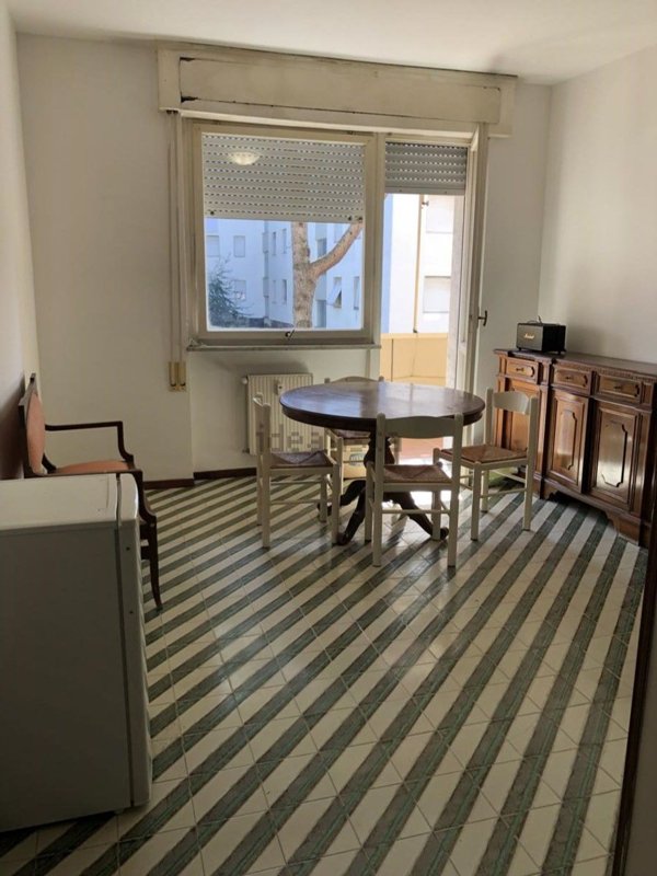 appartamento in affitto a Carrara in zona Centro Città