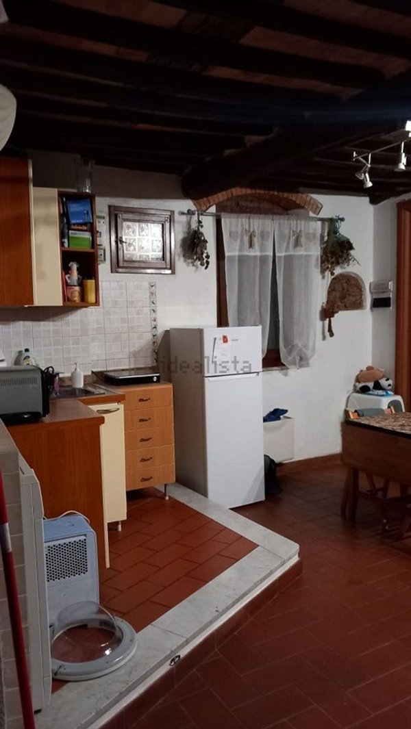 appartamento in affitto a Carrara