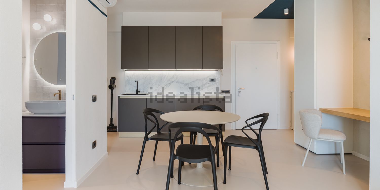 appartamento in affitto a Carrara in zona Marina di Carrara