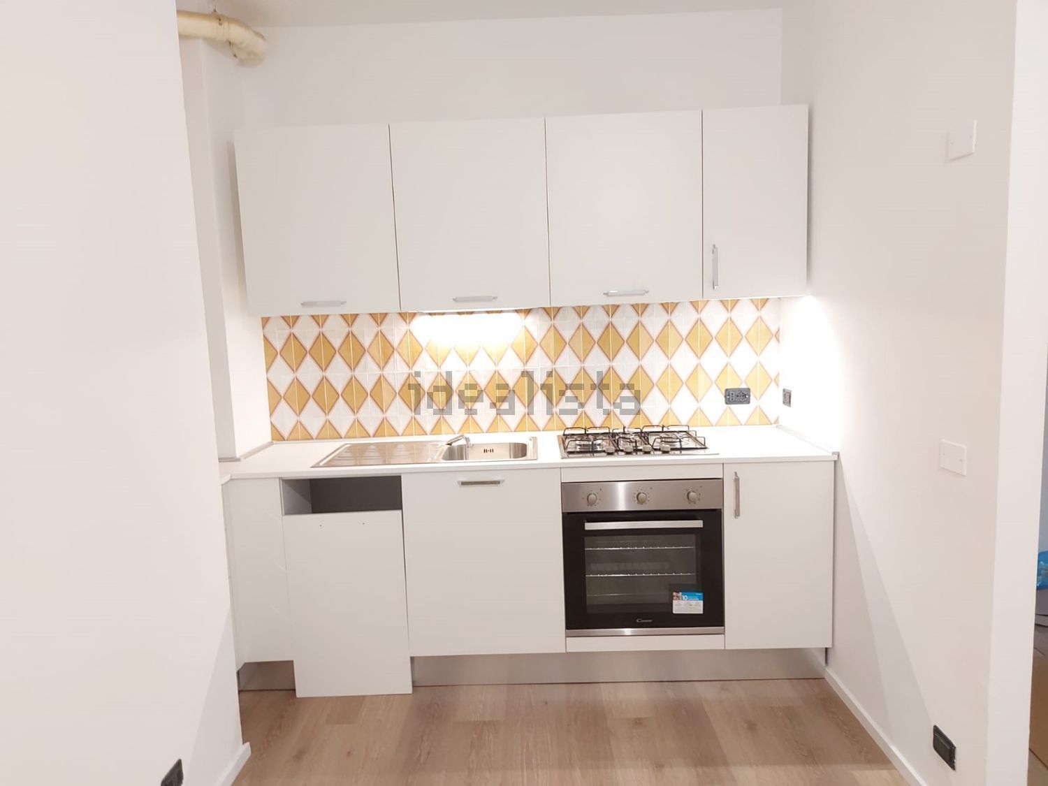 appartamento in affitto a Carrara in zona Marina di Carrara