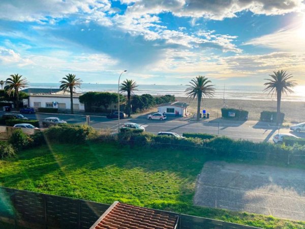 appartamento in affitto a Carrara in zona Marina di Carrara