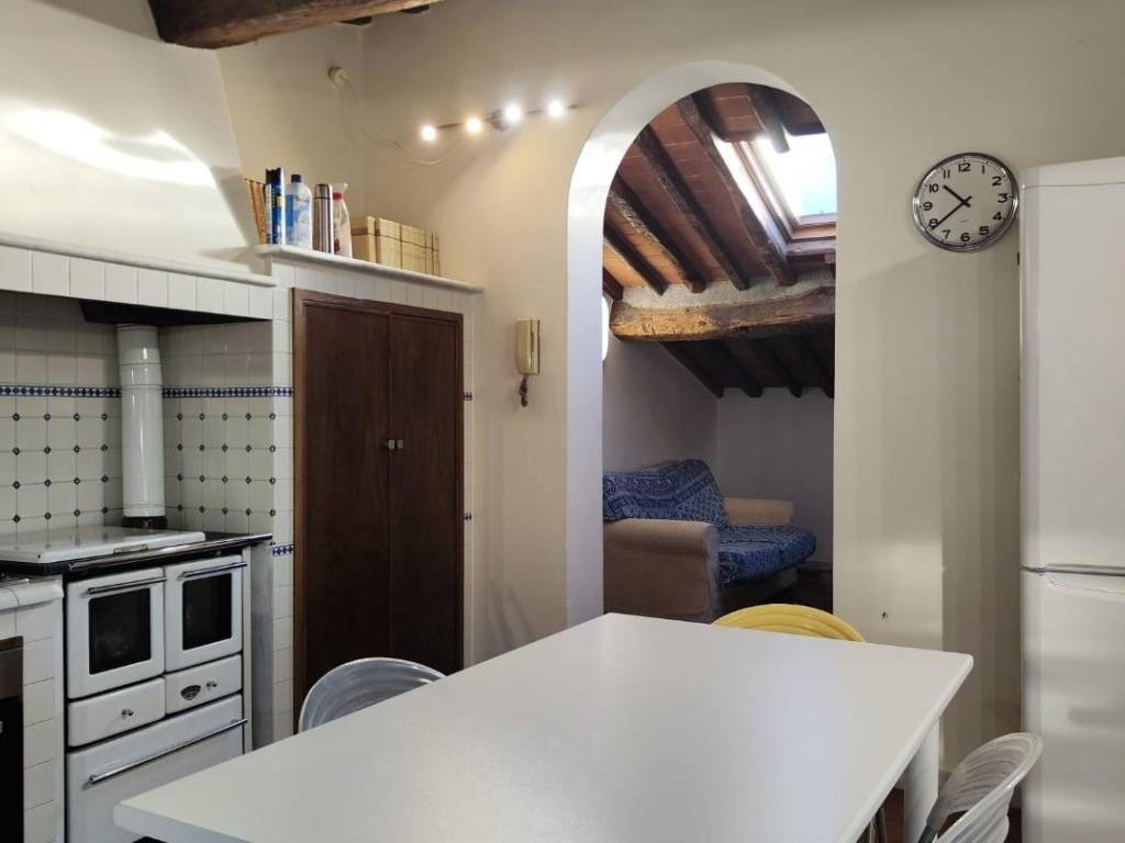 appartamento in affitto a Carrara in zona Centro Città