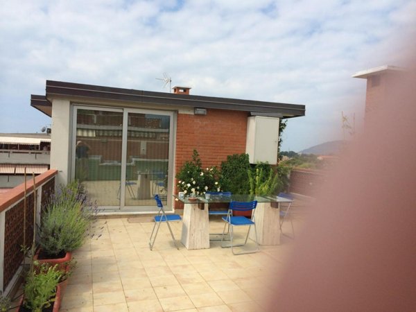 appartamento in affitto a Carrara in zona Avenza