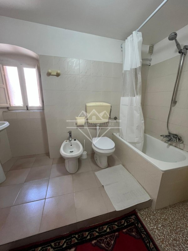 casa indipendente in affitto a Carrara in zona Centro Città