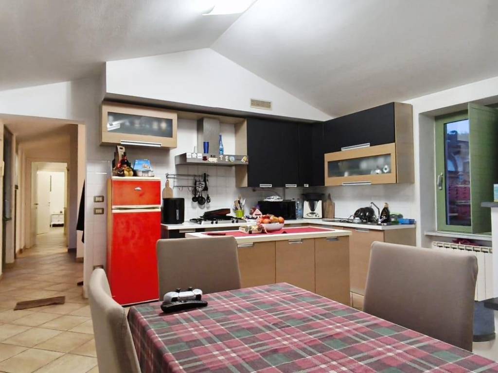 appartamento in affitto a Carrara in zona Centro Città