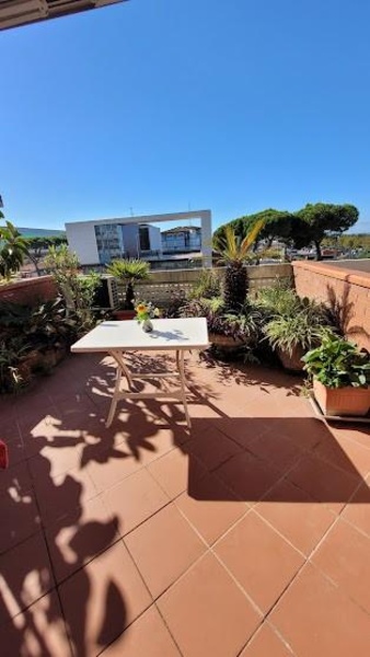 appartamento in affitto a Carrara in zona Marina di Carrara