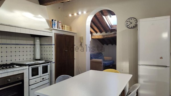 appartamento in affitto a Carrara in zona Centro Città