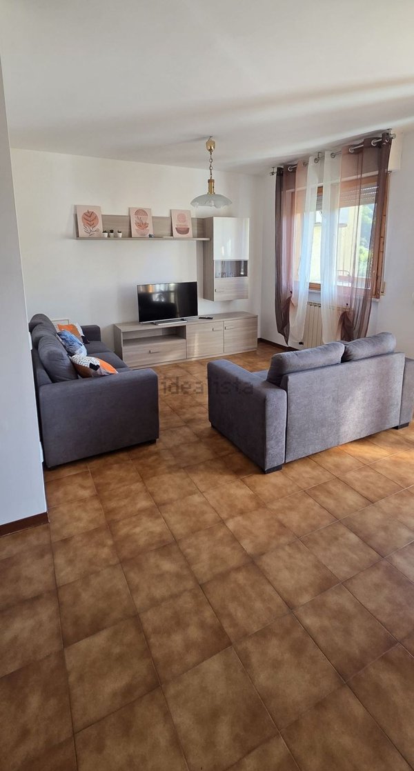 appartamento in affitto a Carrara