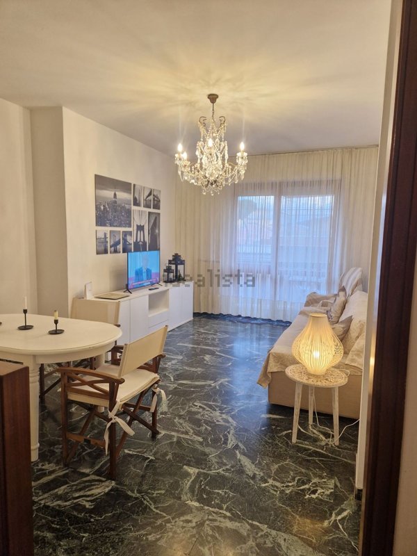 appartamento in affitto a Carrara in zona Marina di Carrara