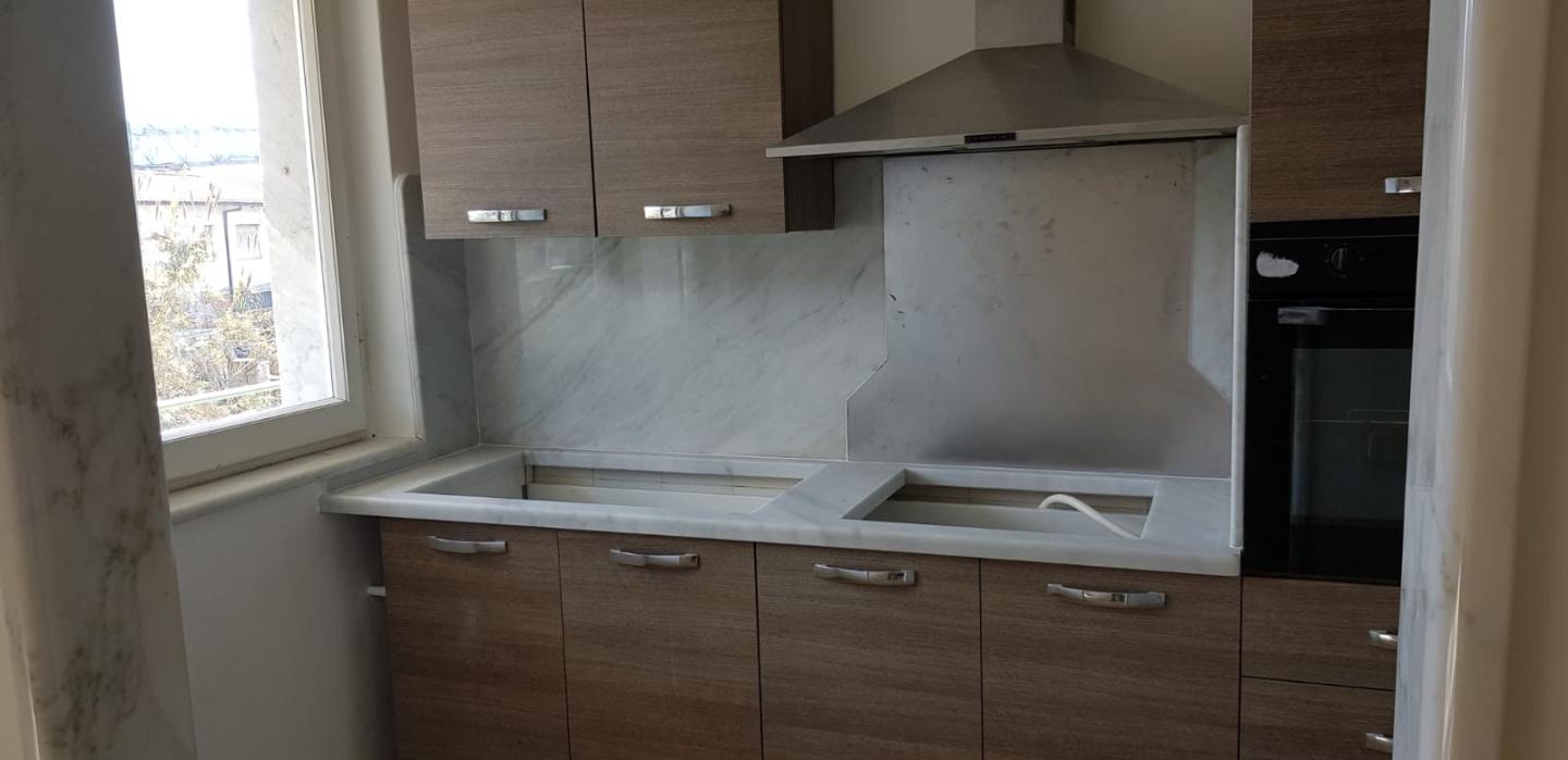 appartamento in affitto a Carrara in zona Sant'Antonio
