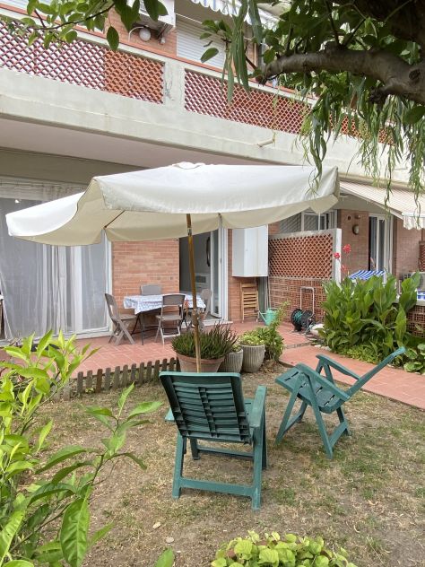 appartamento in affitto a Carrara in zona Marina di Carrara