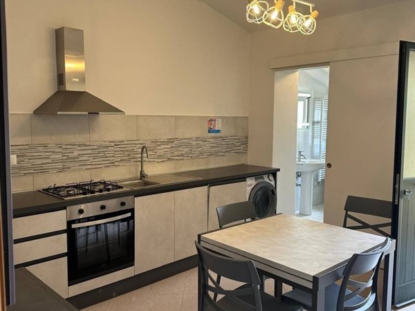 appartamento in affitto a Carrara in zona Marina di Carrara