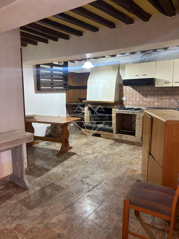 appartamento in affitto a Carrara in zona Avenza