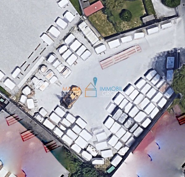 terreno industriale in affitto a Carrara in zona Avenza