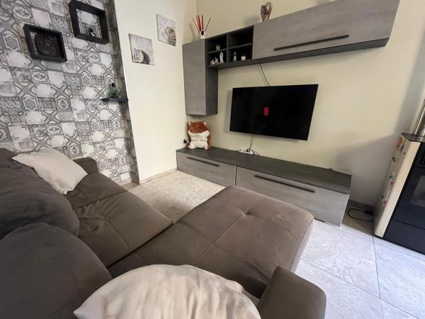 casa indipendente in affitto a Carrara in zona Fabbrica