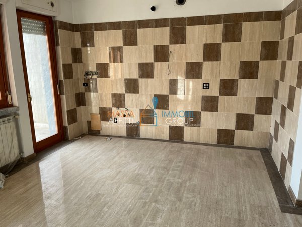 appartamento in affitto a Carrara in zona Marina di Carrara