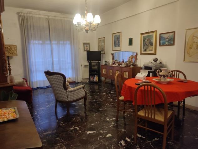 appartamento in affitto a Carrara in zona Marina di Carrara