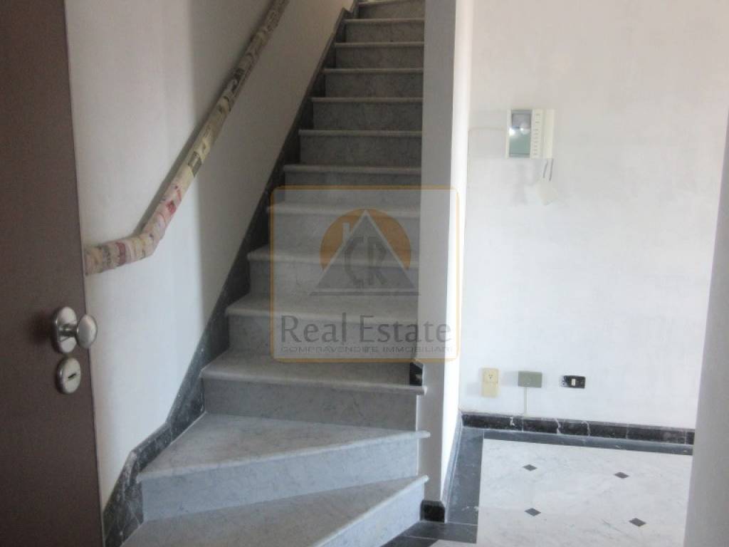 appartamento in affitto a Carrara in zona Marina di Carrara