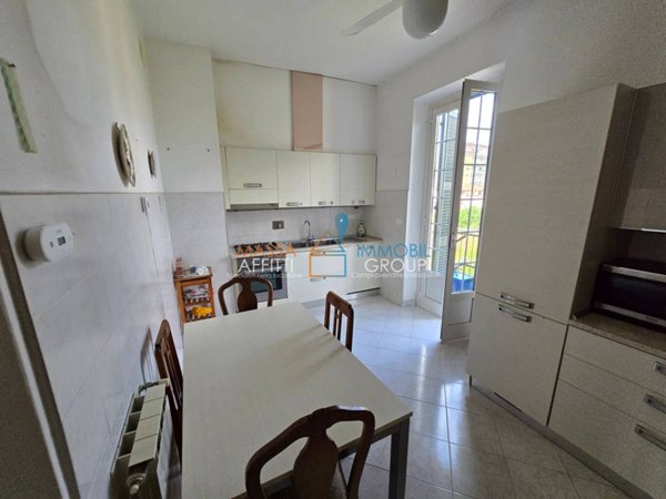 appartamento in affitto a Carrara in zona Marina di Carrara