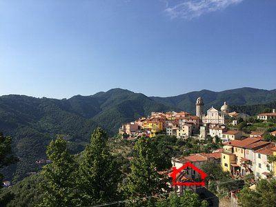 appartamento in affitto a Carrara in zona Castelpoggio