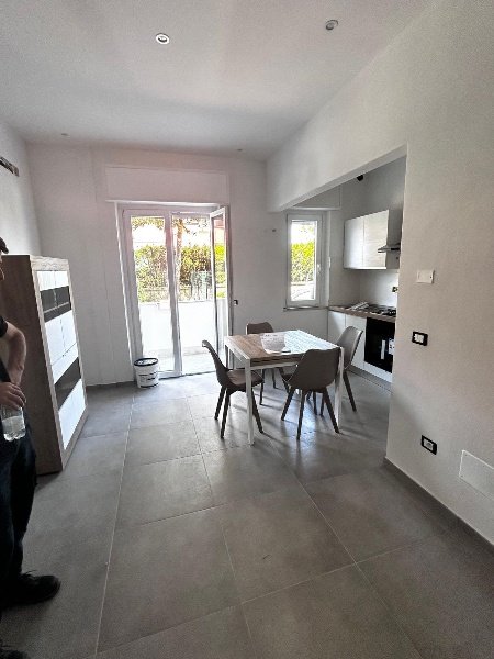 appartamento in affitto a Carrara in zona Marina di Carrara