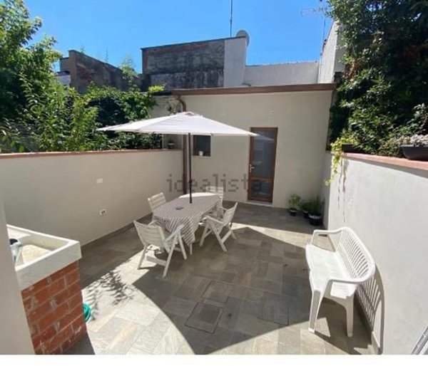 appartamento in affitto a Carrara in zona Marina di Carrara
