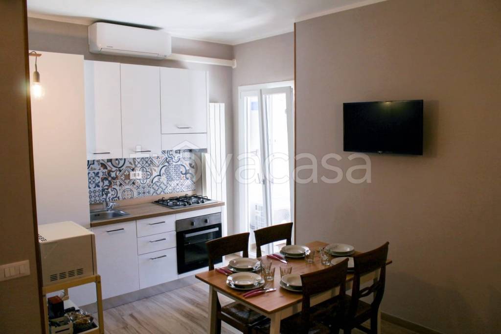 appartamento in affitto a Carrara in zona Marina di Carrara